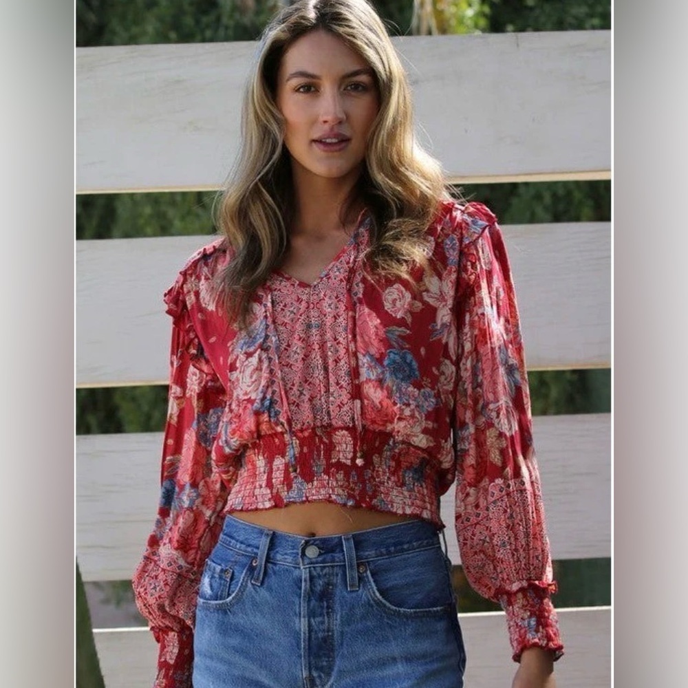 Angie women’s boho smocked top red garden small to Medium